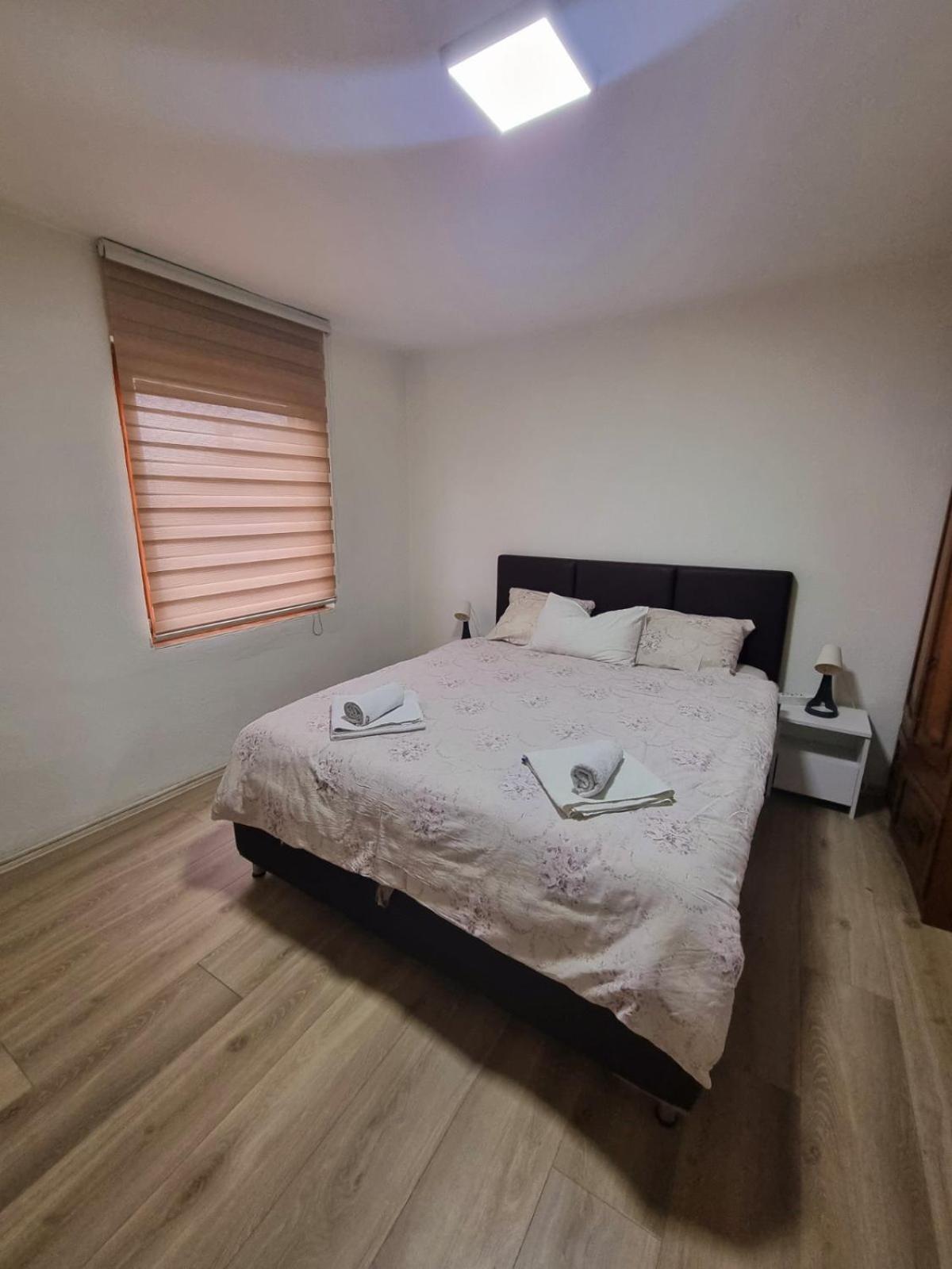 Apartman Family SJJ Exteriör bild