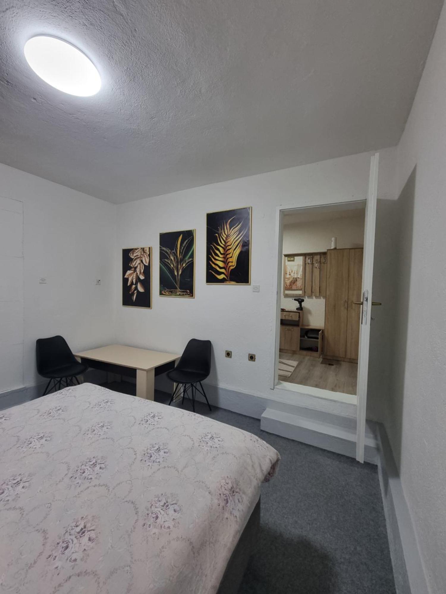 Apartman Family SJJ Exteriör bild